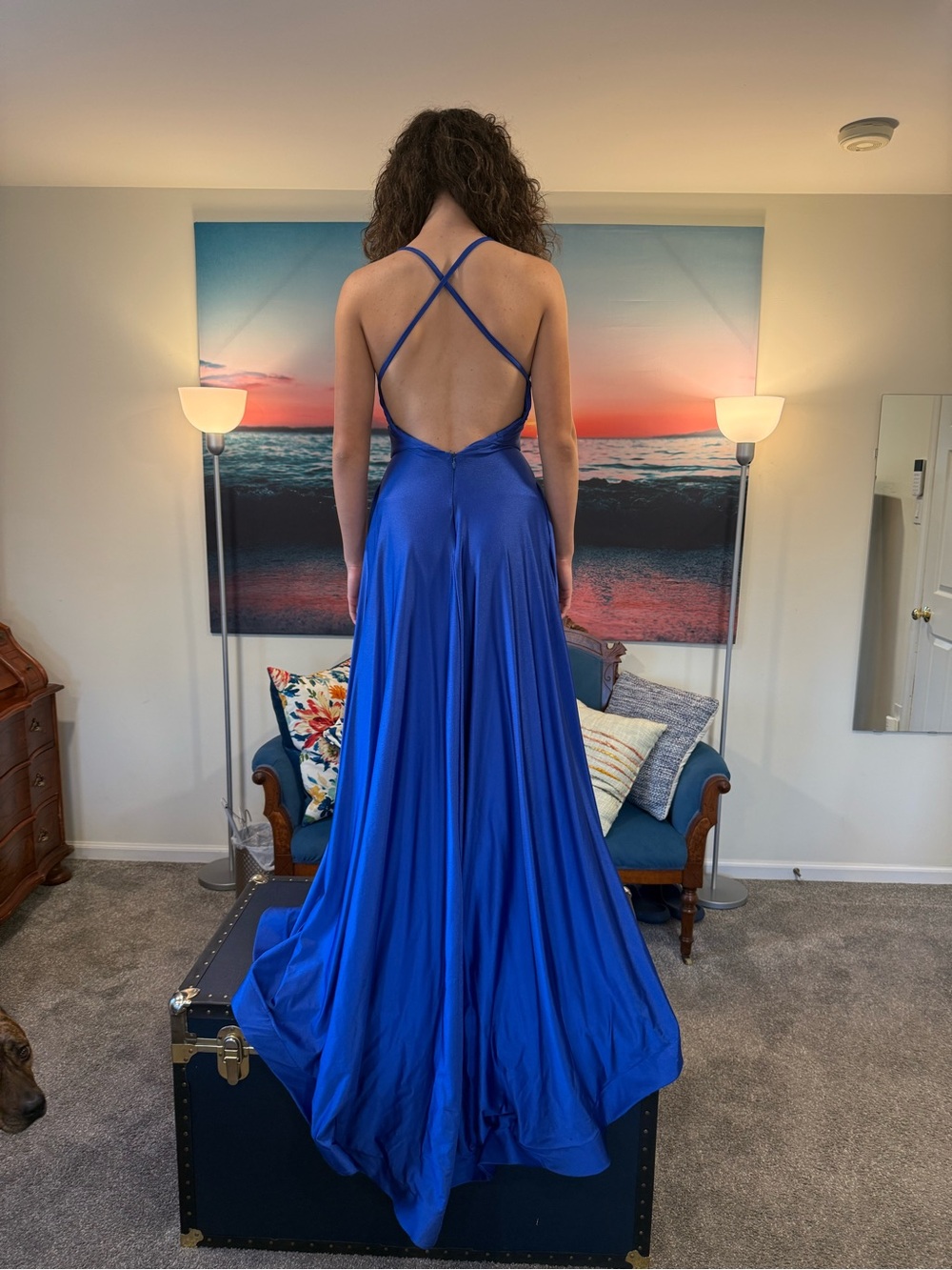 Elegant Royal Blue V-Neck Prom Gown with Pockets - Picture 3 of 6